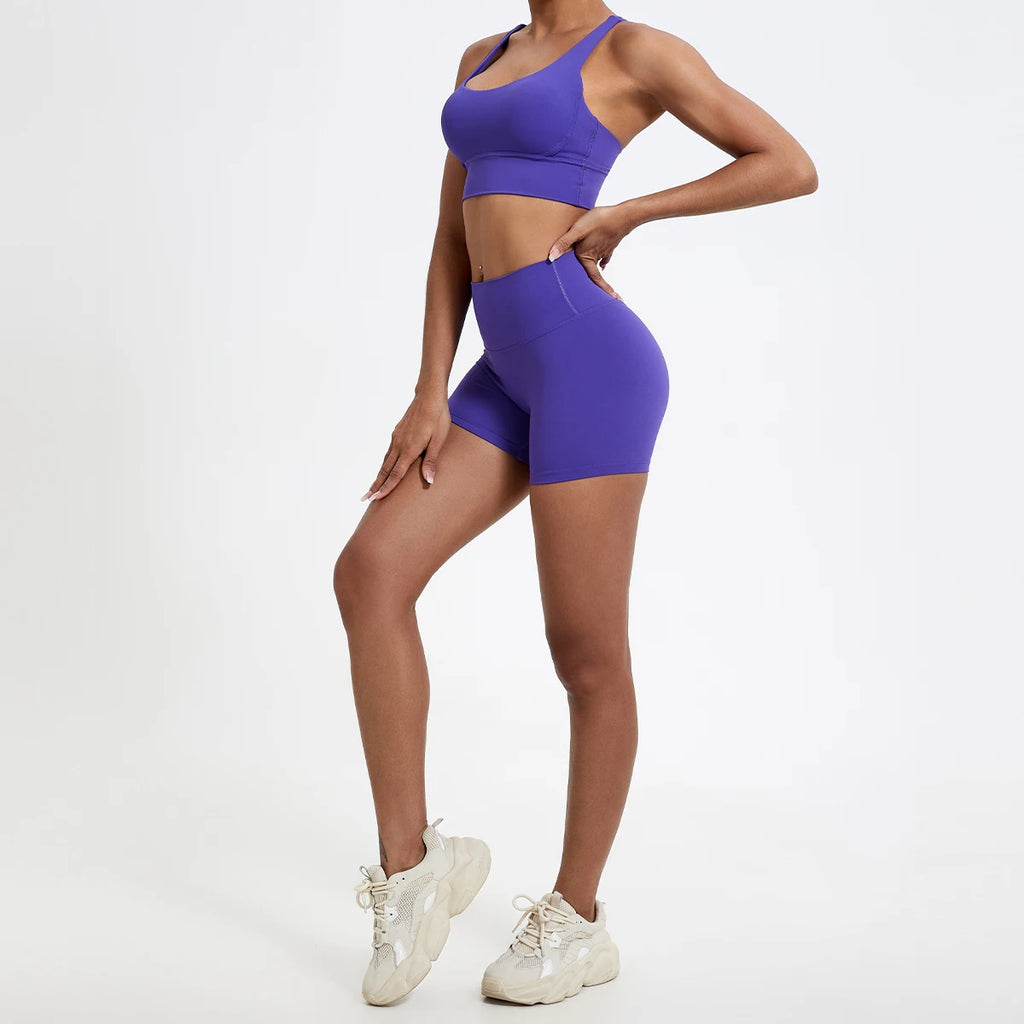 Short Deportivo de Mujer Titan Fit — Tiro Alto, Ajuste Favorecedor y Libertad de Movimiento