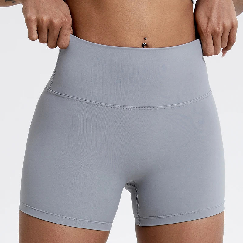 Short Deportivo de Mujer Titan Fit — Tiro Alto, Ajuste Favorecedor y Libertad de Movimiento