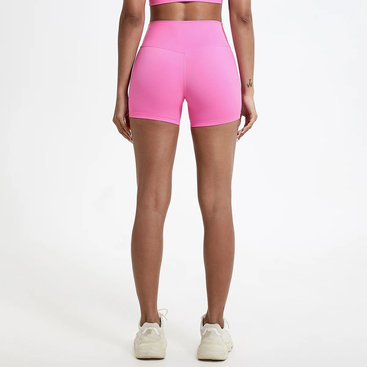 Short Deportivo de Mujer Titan Fit — Tiro Alto, Ajuste Favorecedor y Libertad de Movimiento