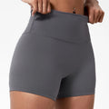 Short Deportivo de Mujer Titan Fit — Tiro Alto, Ajuste Favorecedor y Libertad de Movimiento